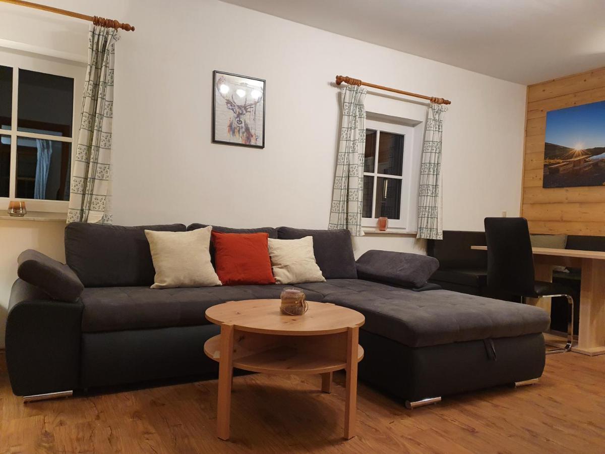 Ferienwohnung Leuner Apartment *